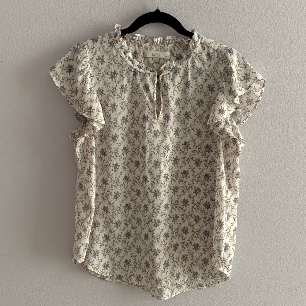 LOFT Sleeveless ruffle top